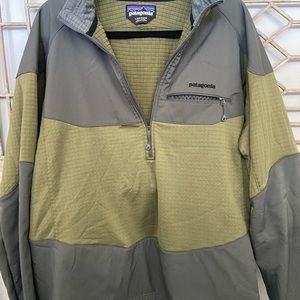 Patagonia Mens large R1 Field Pullover Fleece Regulator 1/4 Zip Sweater Jacket